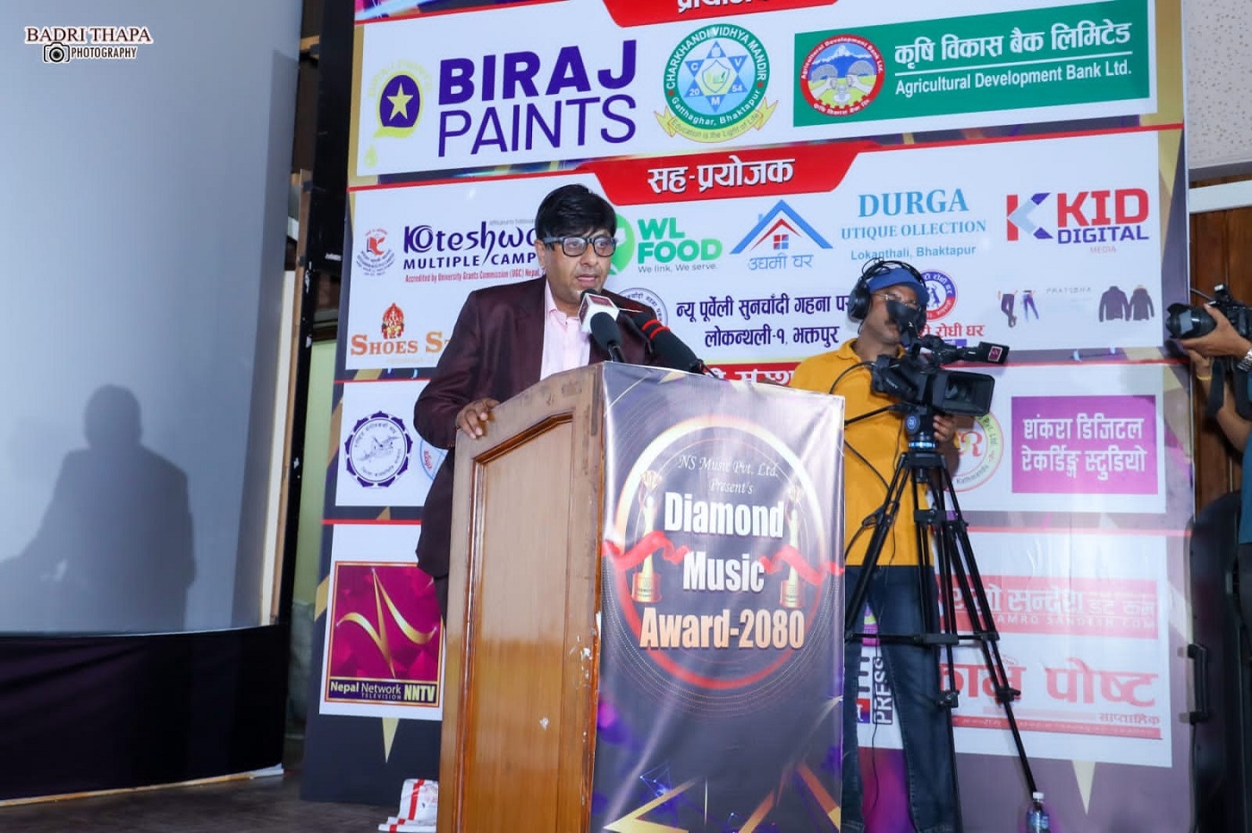 Namraj Dhungana addressing the Diamond Music Awards 2023 Event
